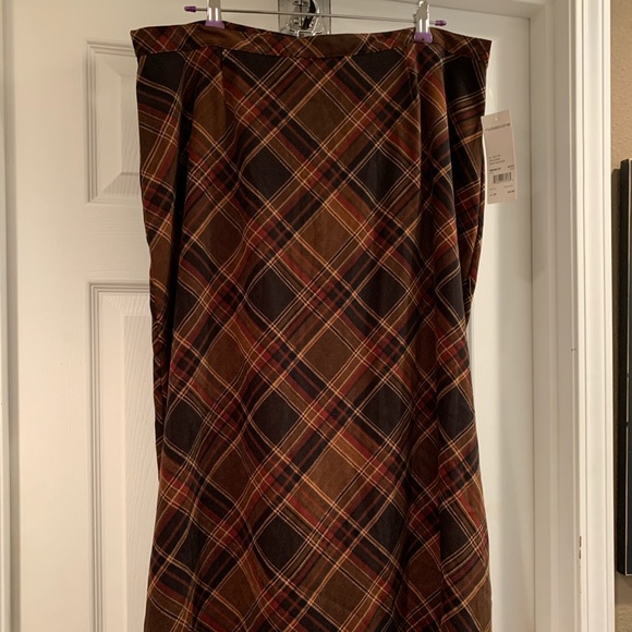 Notations Dresses & Skirts - Long Plaid Skirt